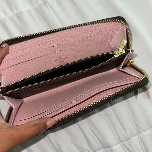 Louis Vuitton Clemence Wallet - Picture 3 of 3